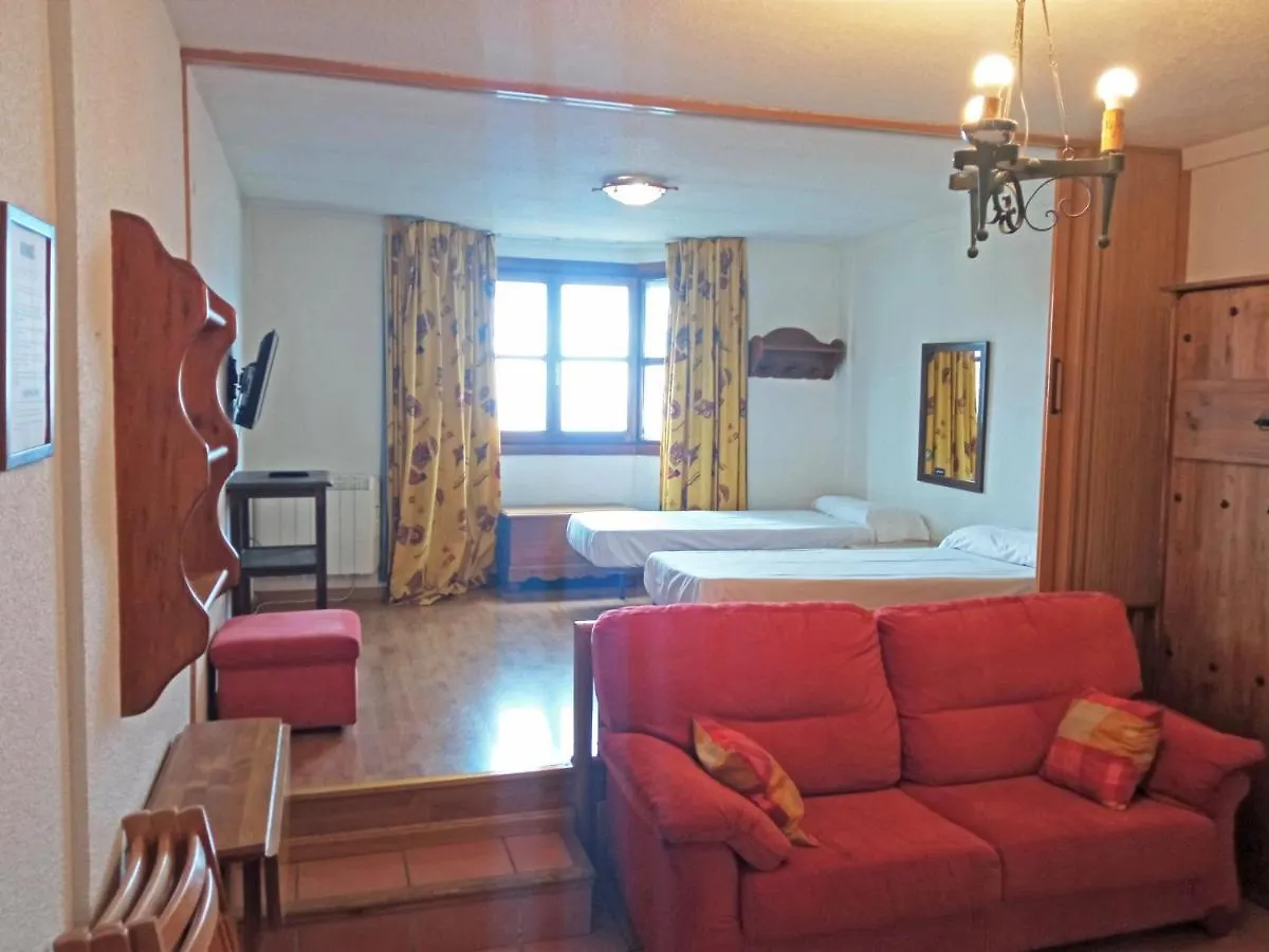 Apartamentos Sierra Nevada 3000 Apartment